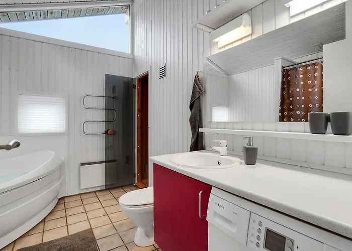 Lovely In With Sauna