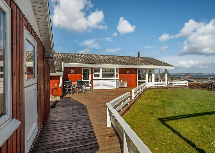 Lovely In With Sauna